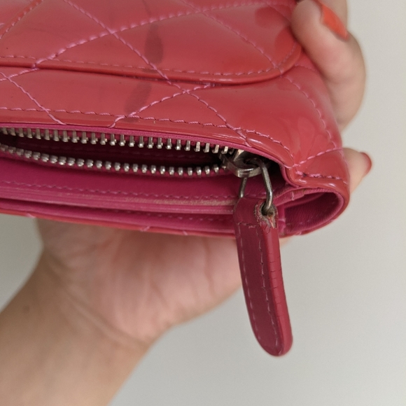 Chanel (Authentic) Patent Tri-fold Quilted Wallet - Picture 12 of 15